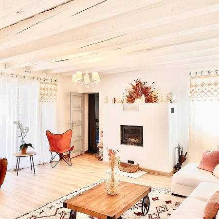 Villa Luberon Сен-Сатюрнен-д'Апт Экстерьер фото
