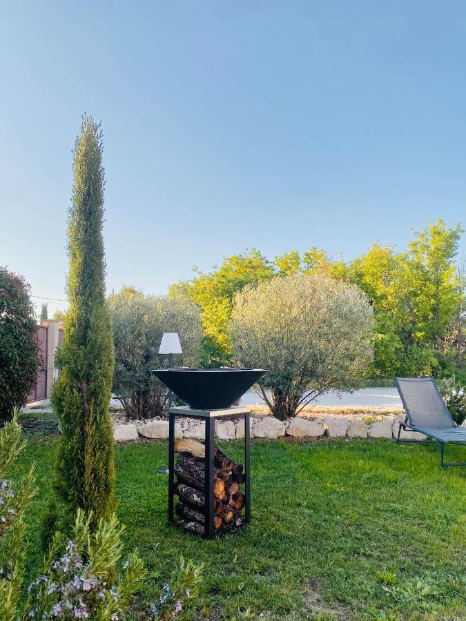 Villa Luberon Сен-Сатюрнен-д'Апт Экстерьер фото